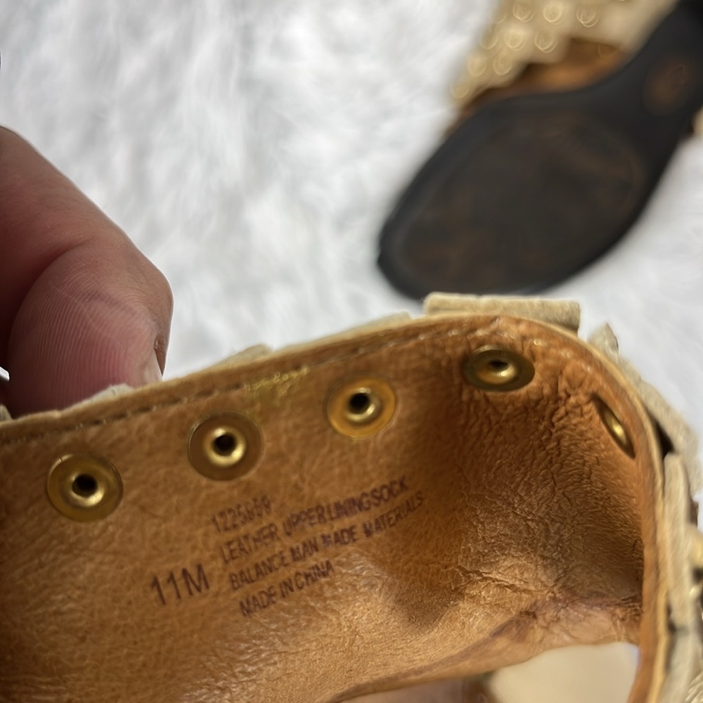 SOFFT Studded Beige Sandals - Picture 7 of 8
